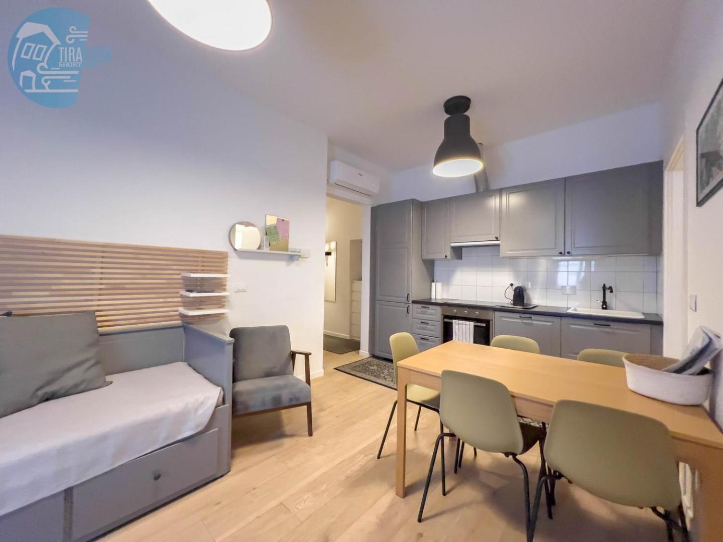 Appartamento Imbriani 4S Tirabora Short Rent Trieste Esterno foto